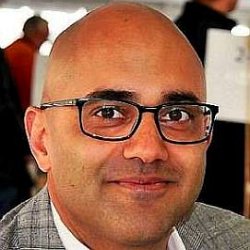 Ayad Akhtar age