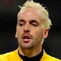 Manuel Almunia age