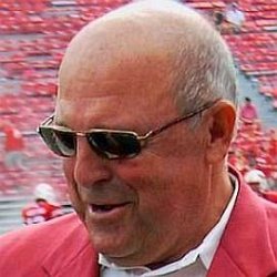 Barry Alvarez age