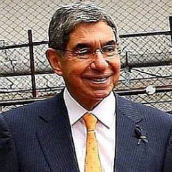 Oscar Arias age