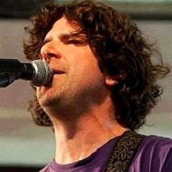 Lou Barlow age