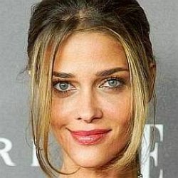 Ana Beatriz Barros age