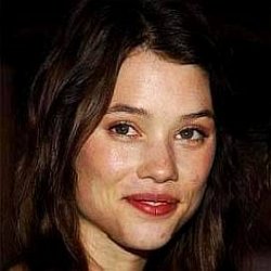 Astrid Berges-Frisbey age