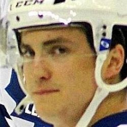 Tyler Bozak age