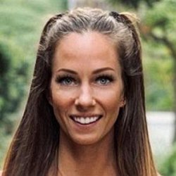 Janna Breslin age