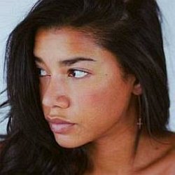 Hannah Bronfman age