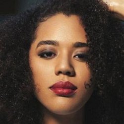 Jasmin Savoy Brown age