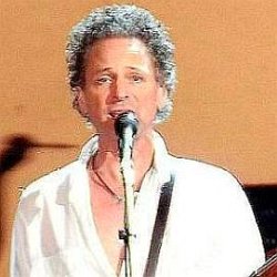 Lindsey Buckingham age