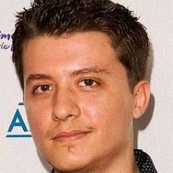 Ryan Buell age