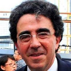 Santiago Calatrava age