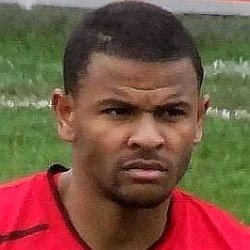 Fraizer Campbell age