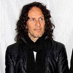 Vivian Campbell age