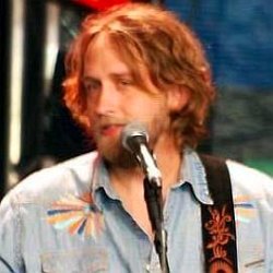 Hayes Carll age