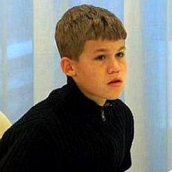 Magnus Carlsen age