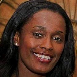 Swin Cash age