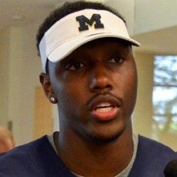 Taco Charlton age