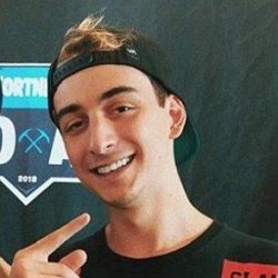 Cloakzy age