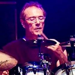 Vinnie Colaiuta age