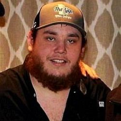 Luke Combs age