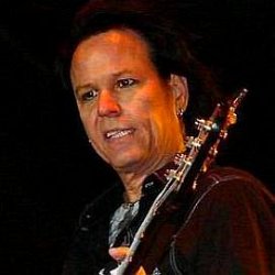 Bobby Dall age