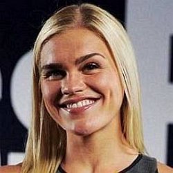 Katrín Davíðsdóttir age