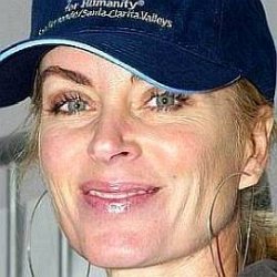 Eileen Davidson age