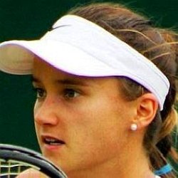 Lauren Davis age