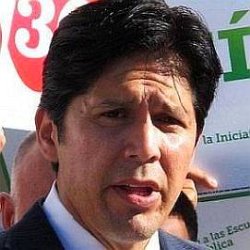 Kevin de León age