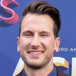 Russell Dickerson age