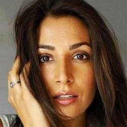 Monica Dogra age