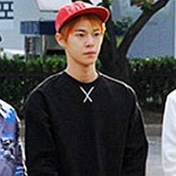 Doyoung age