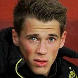 Erik Durm age