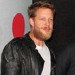 Ted Dwane age