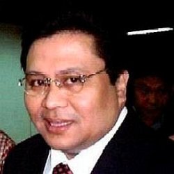 Jinggoy Estrada age