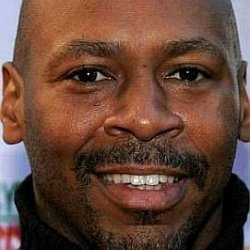 Kevin Eubanks age