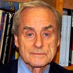 Harold Evans age