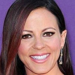 Sara Evans age