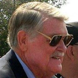 Hayden Fry age