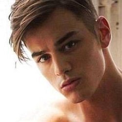 Scott Gardner age