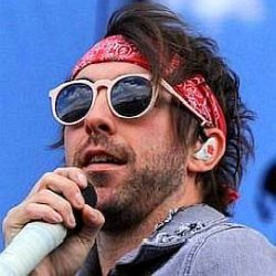 Alex Gaskarth age