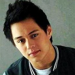 Enrique Gil age