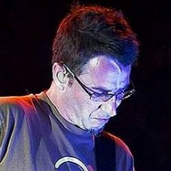 Stone Gossard age