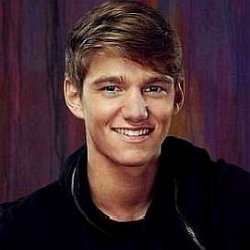 Nico Greetham age