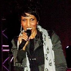 Nona Hendryx age