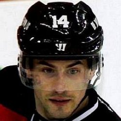 Adam Henrique age