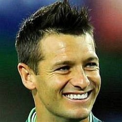 Wes Hoolahan age