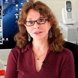 Linda Moulton Howe age