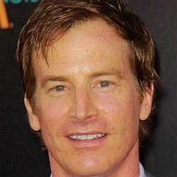 Rob Huebel age