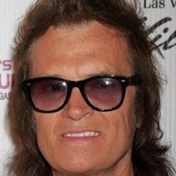 Glenn Hughes age