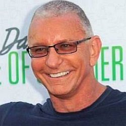 Robert Irvine age